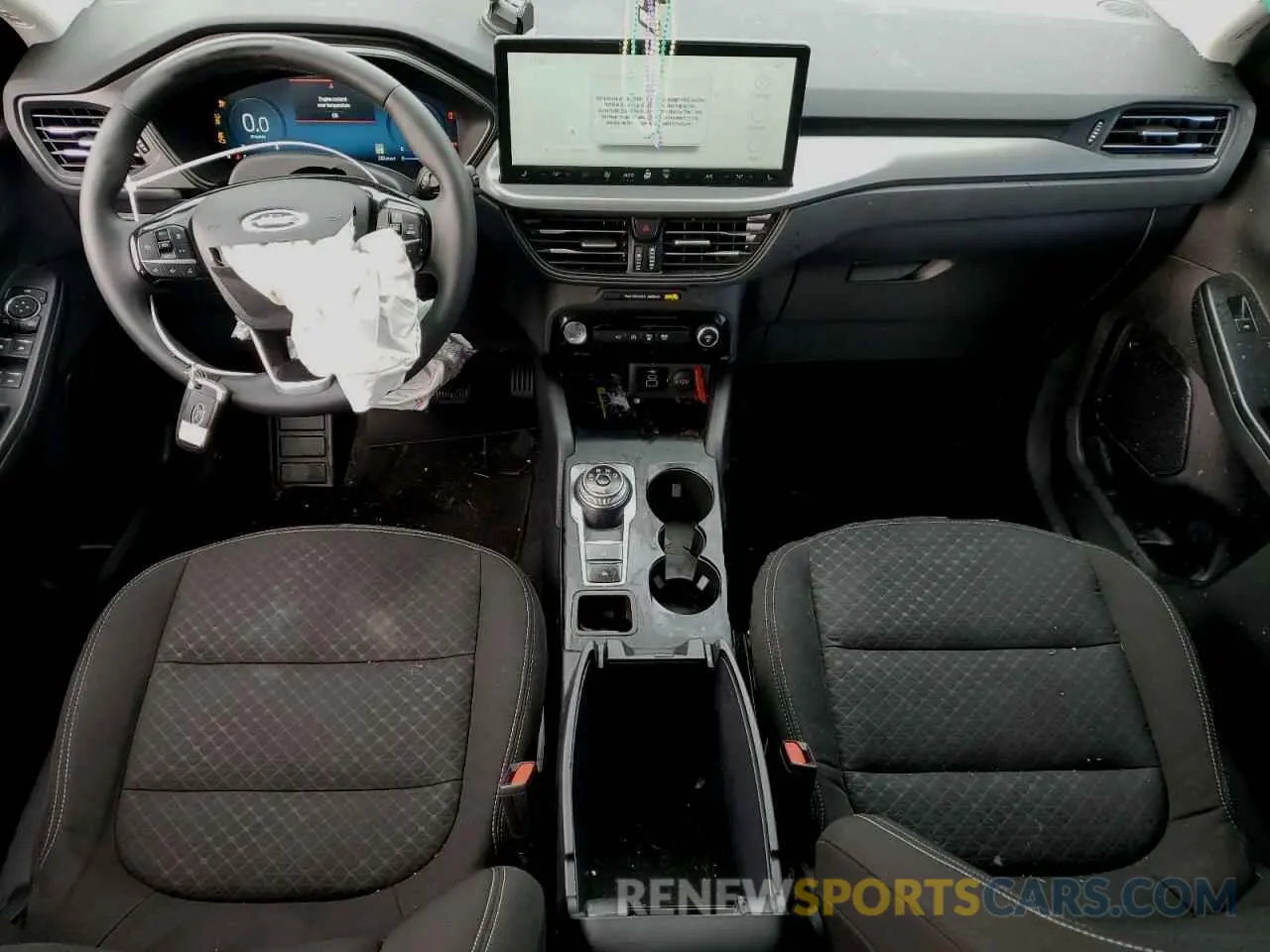 8 fotografías del automóvil dañado 1FMCU9GN4RUA39716 FORD ESCAPE ACT 2024