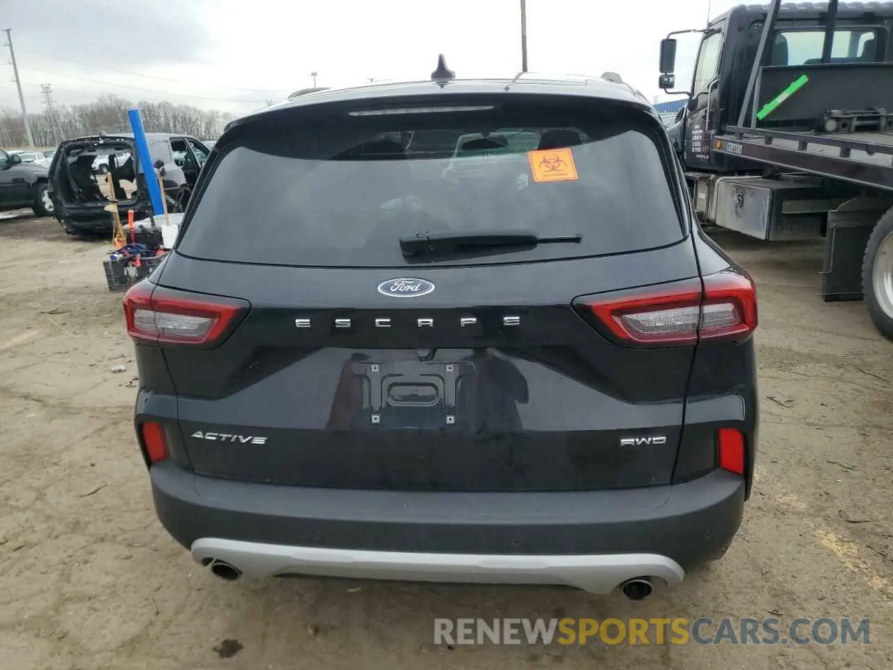 6 fotografías del automóvil dañado 1FMCU9GN6RUA49566 FORD ESCAPE ACT 2024