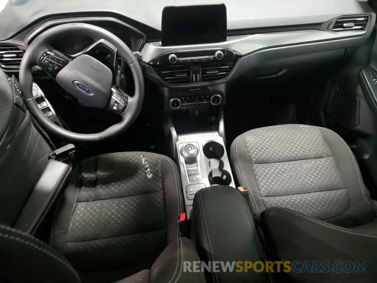 8 fotografías del automóvil dañado 1FMCU9GN7RUA85976 FORD ESCAPE ACT 2024