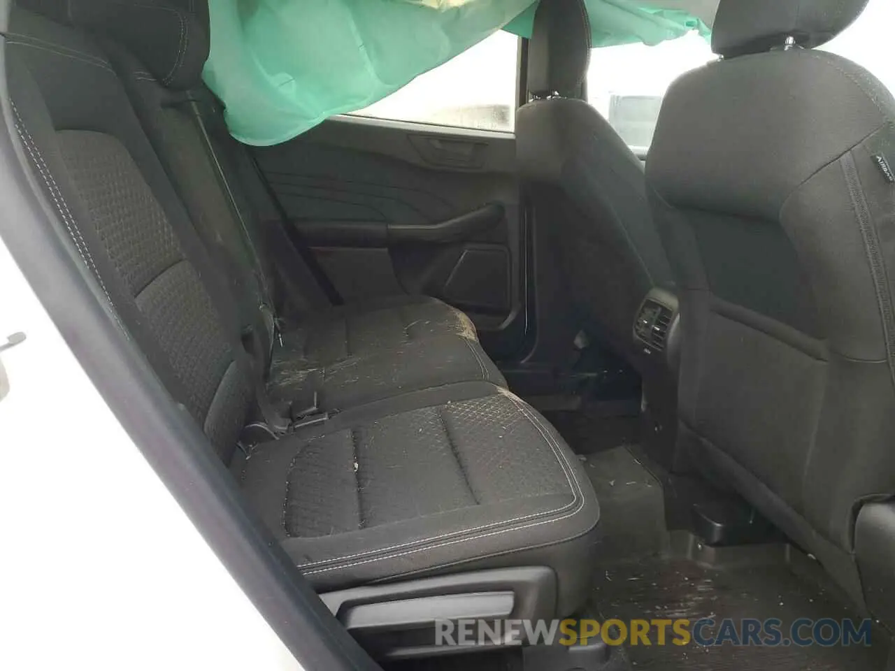 12 fotografías del automóvil dañado 1FMCU9GN8RUB26664 FORD ESCAPE ACT 2024