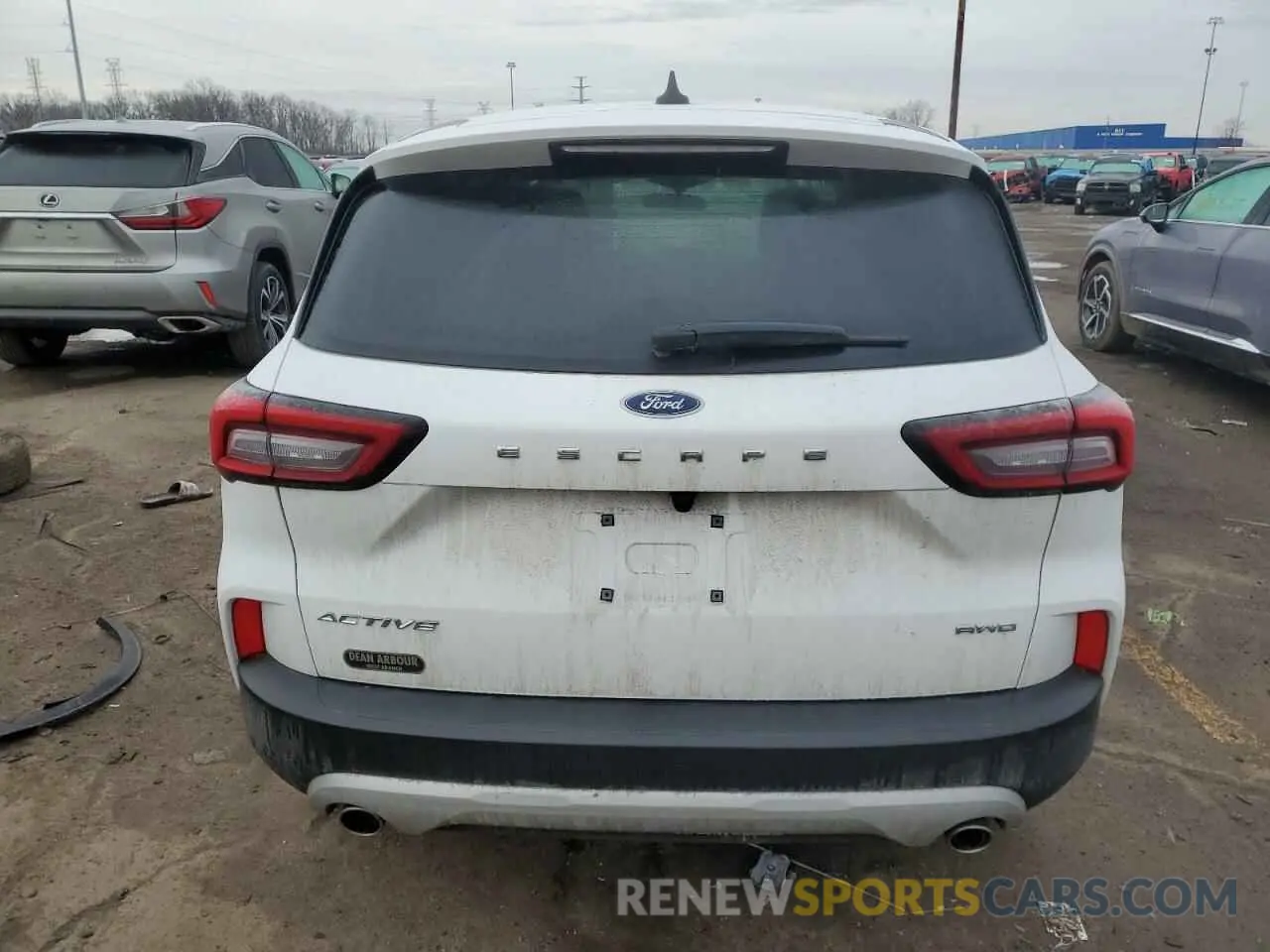 6 fotografías del automóvil dañado 1FMCU9GN8RUB26664 FORD ESCAPE ACT 2024