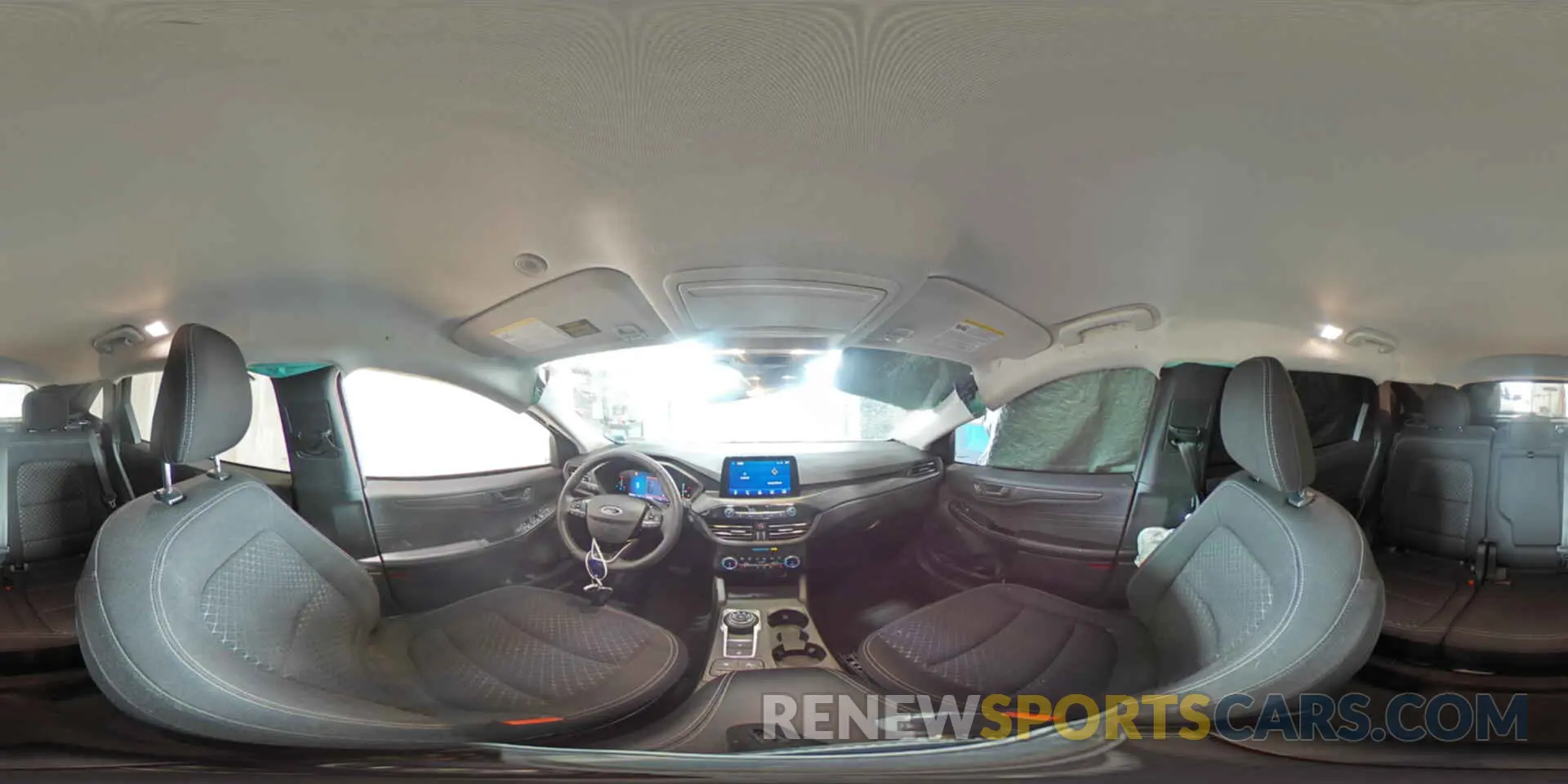 15 fotografías del automóvil dañado 1FMCU9GNXRUB00311 FORD ESCAPE ACT 2024