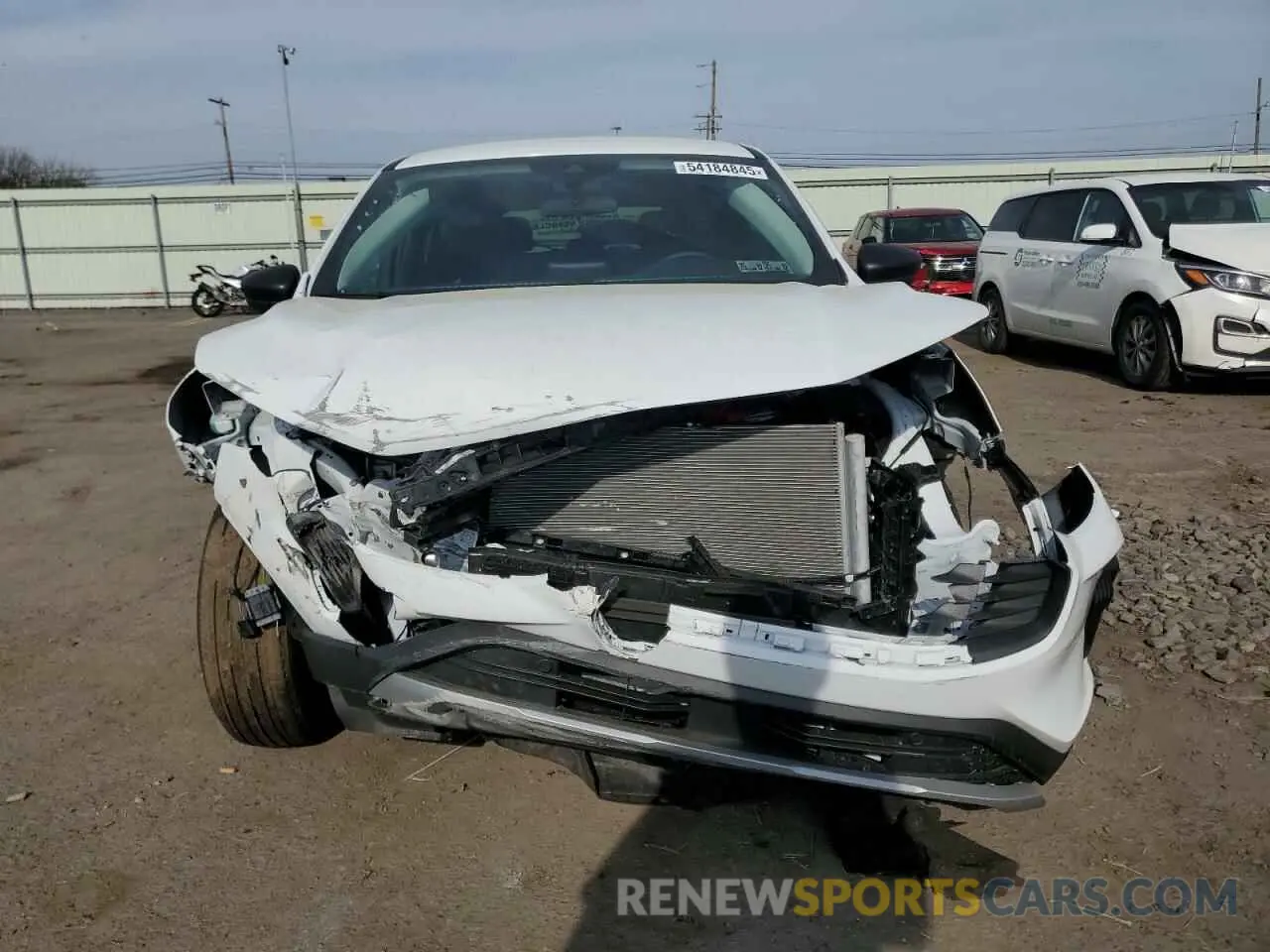 5 fotografías del automóvil dañado 1FMCU0GN3SUA56556 FORD ESCAPE ACT 2025