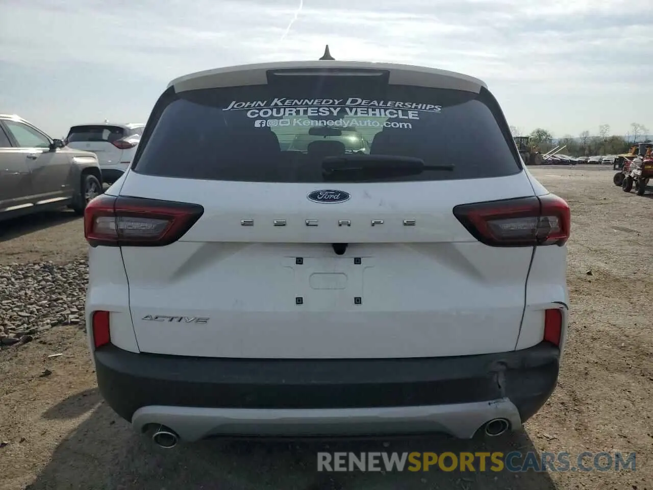 6 fotografías del automóvil dañado 1FMCU0GN3SUA56556 FORD ESCAPE ACT 2025