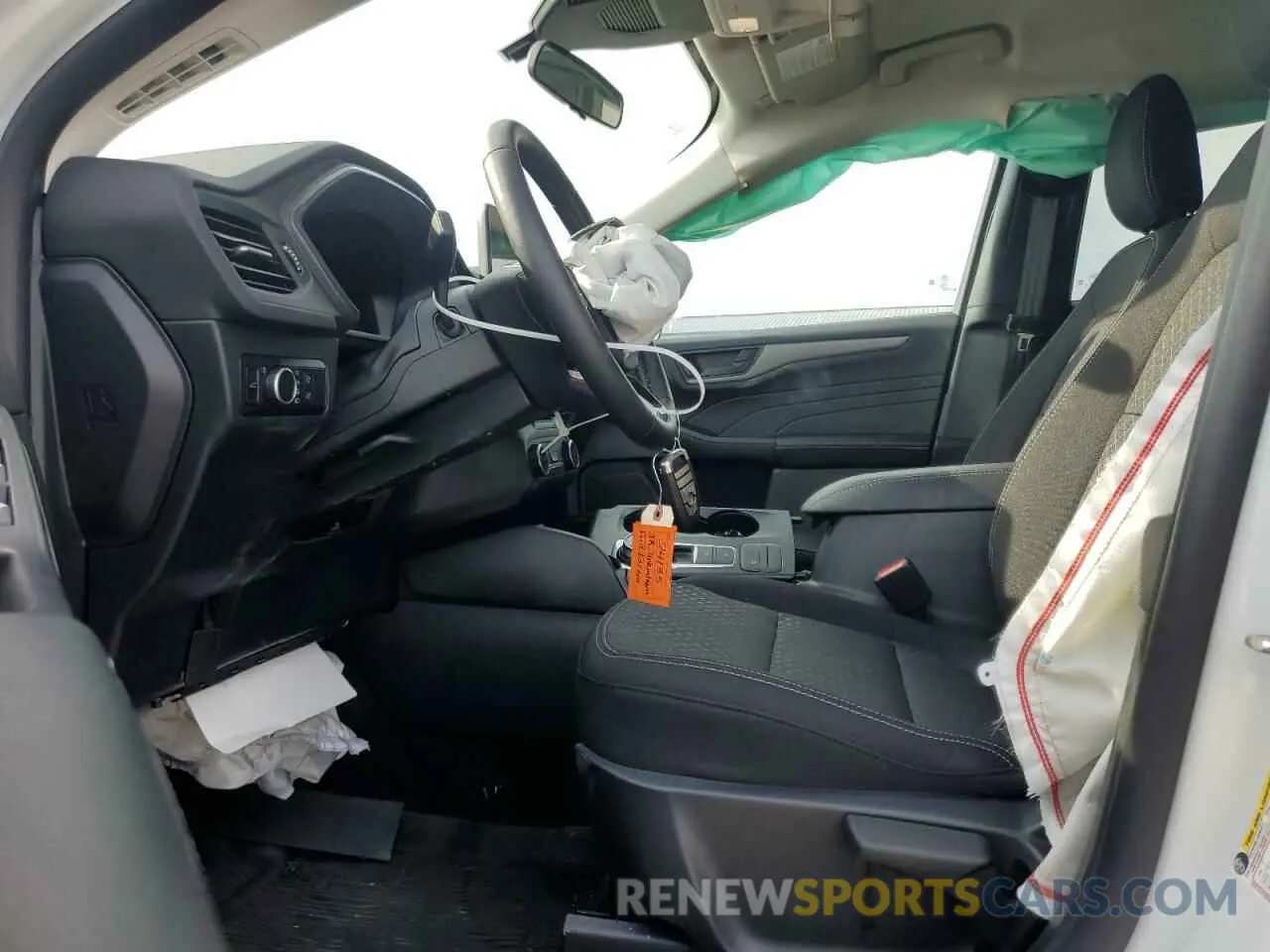 7 fotografías del automóvil dañado 1FMCU0GN3SUA56556 FORD ESCAPE ACT 2025