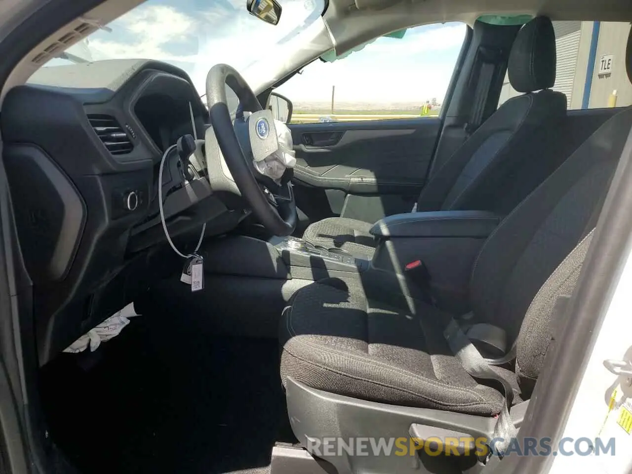 7 fotografías del automóvil dañado 1FMCU9GN3SUA57260 FORD ESCAPE ACT 2025