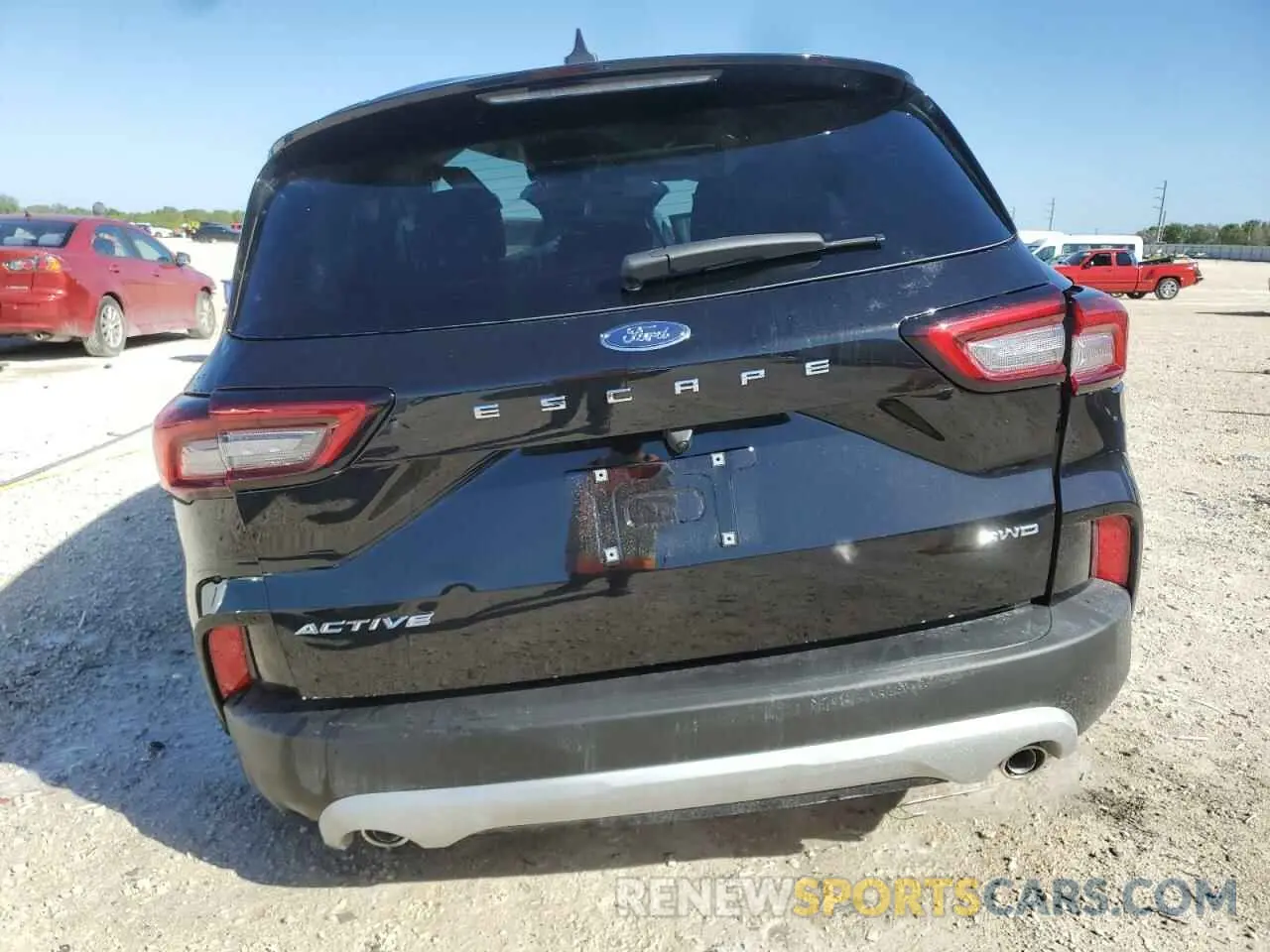 6 fotografías del automóvil dañado 1FMCU9GN5SUA59060 FORD ESCAPE ACT 2025