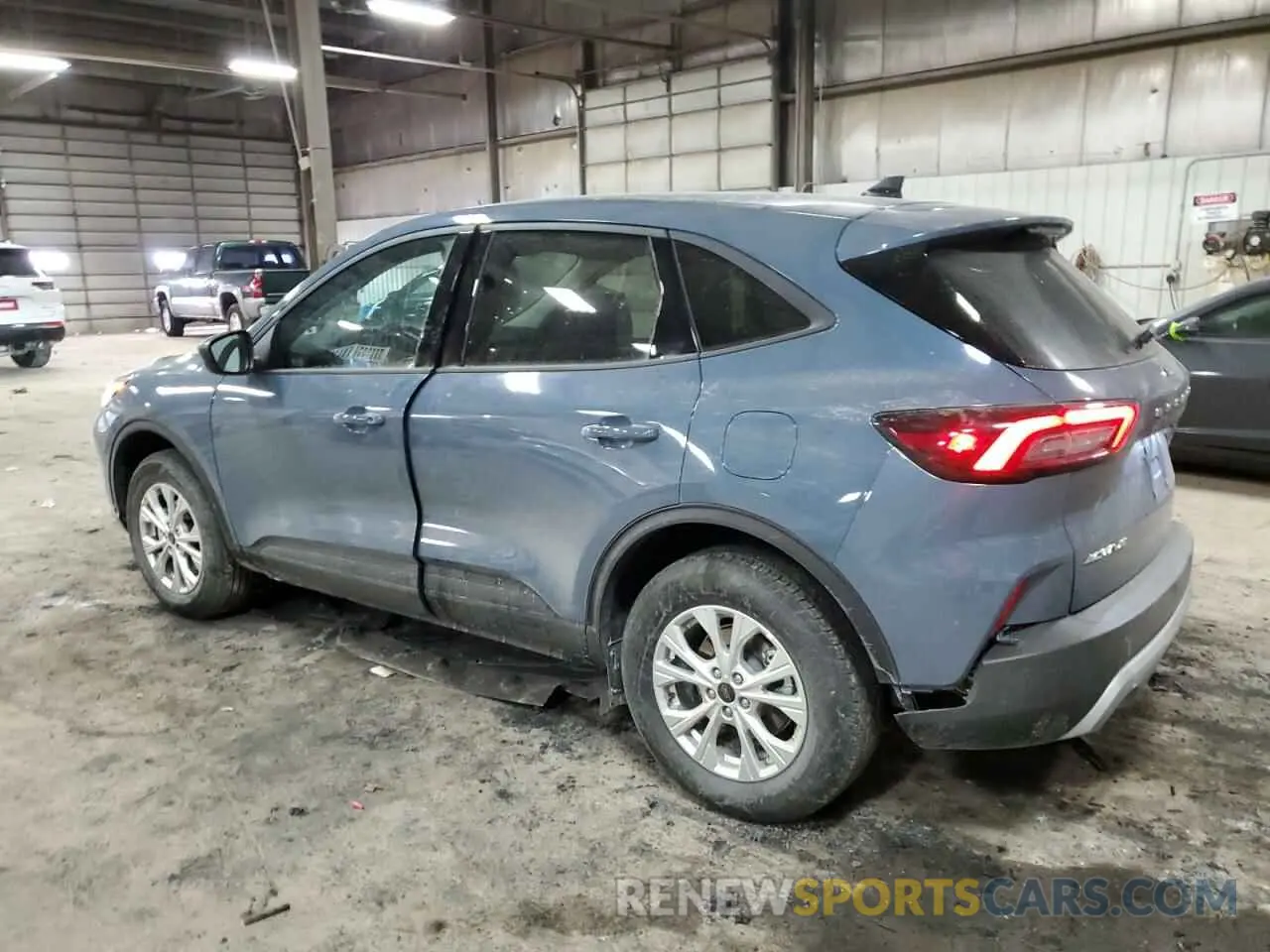 2 fotografías del automóvil dañado 1FMCU9GN9SUA57327 FORD ESCAPE ACT 2025