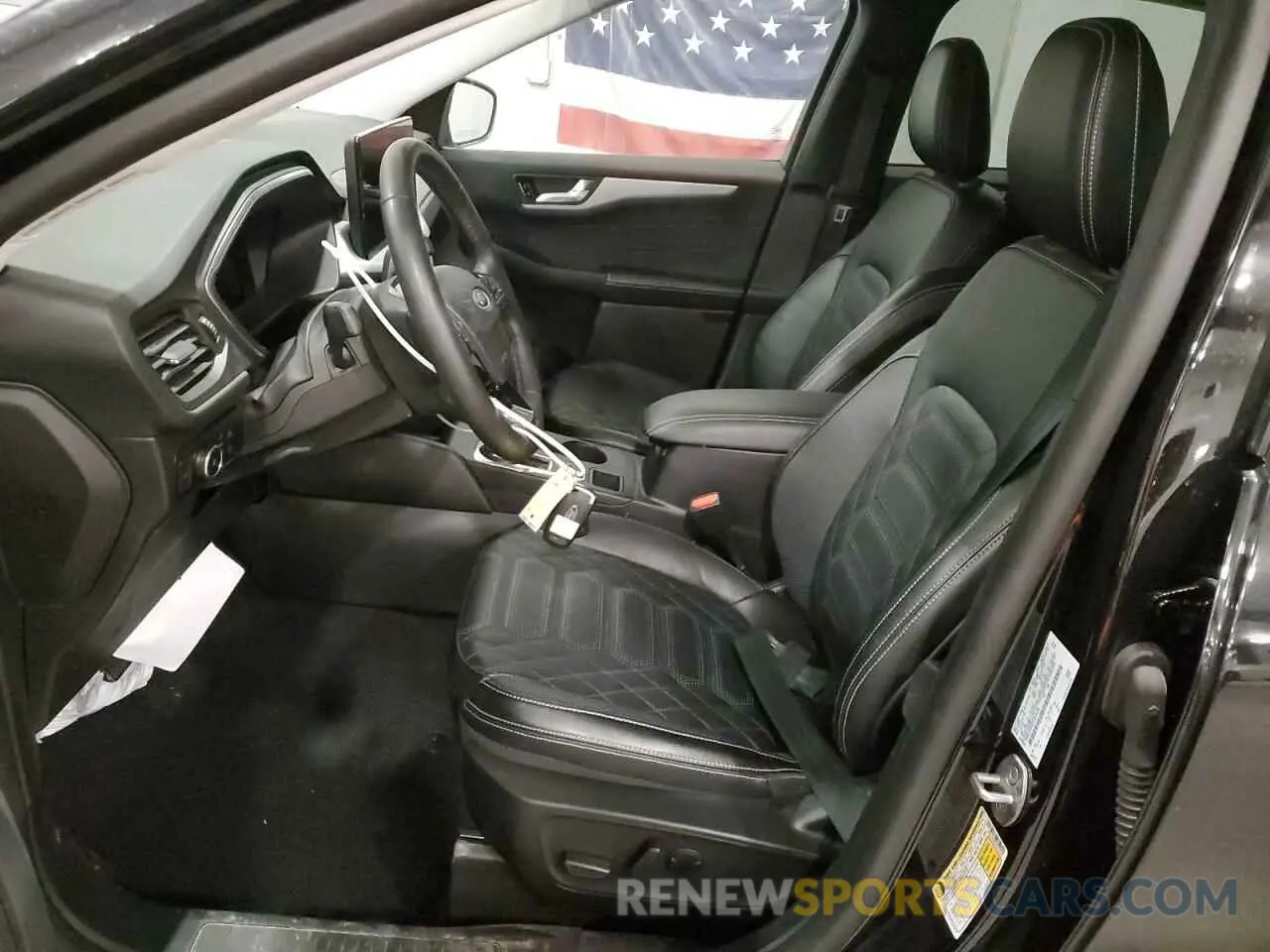 7 fotografías del automóvil dañado 1FMCU9JA2PUA04255 FORD ESCAPE PLA 2023