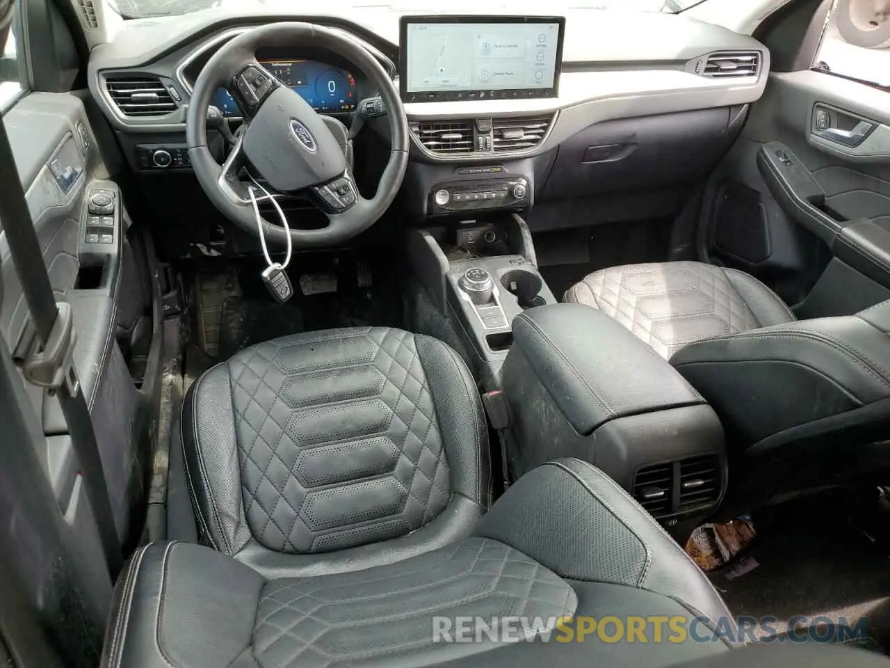 8 fotografías del automóvil dañado 1FMCU9JA1RUA60125 FORD ESCAPE PLA 2024