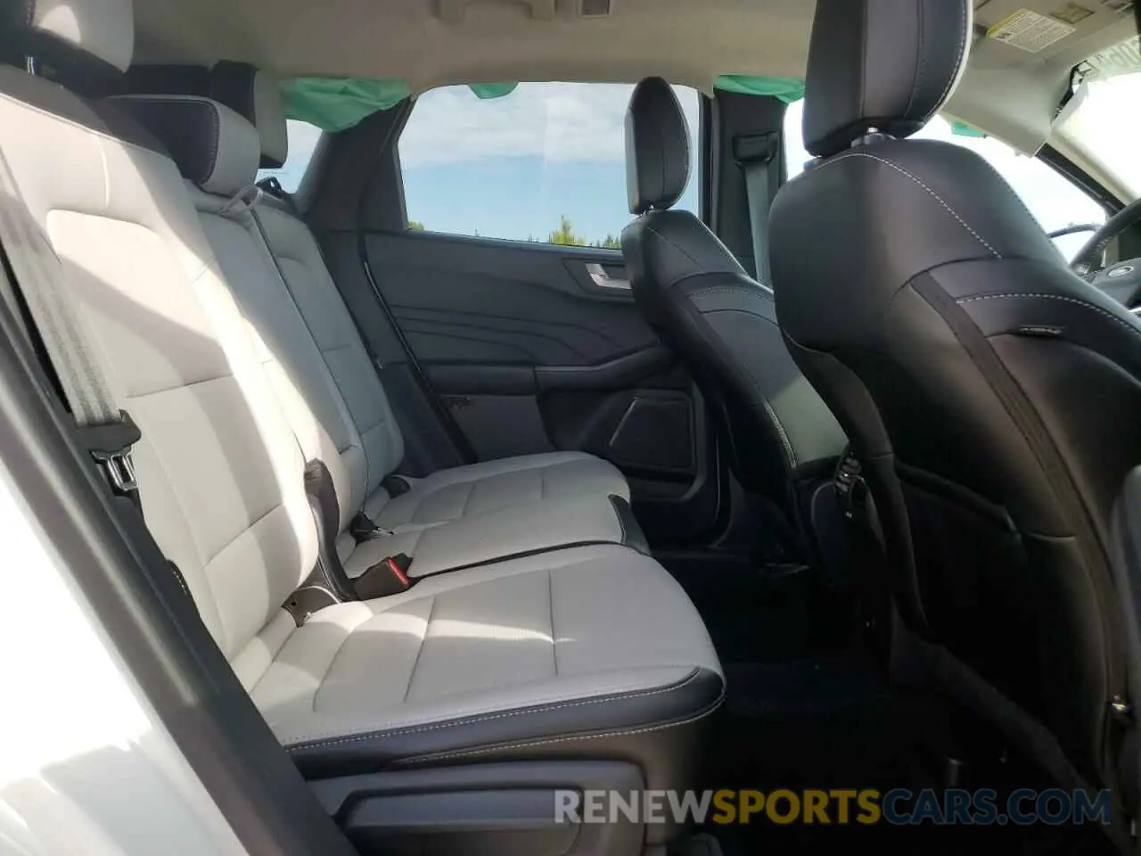 10 fotografías del automóvil dañado 1FMCU9JA2RUA78276 FORD ESCAPE PLA 2024