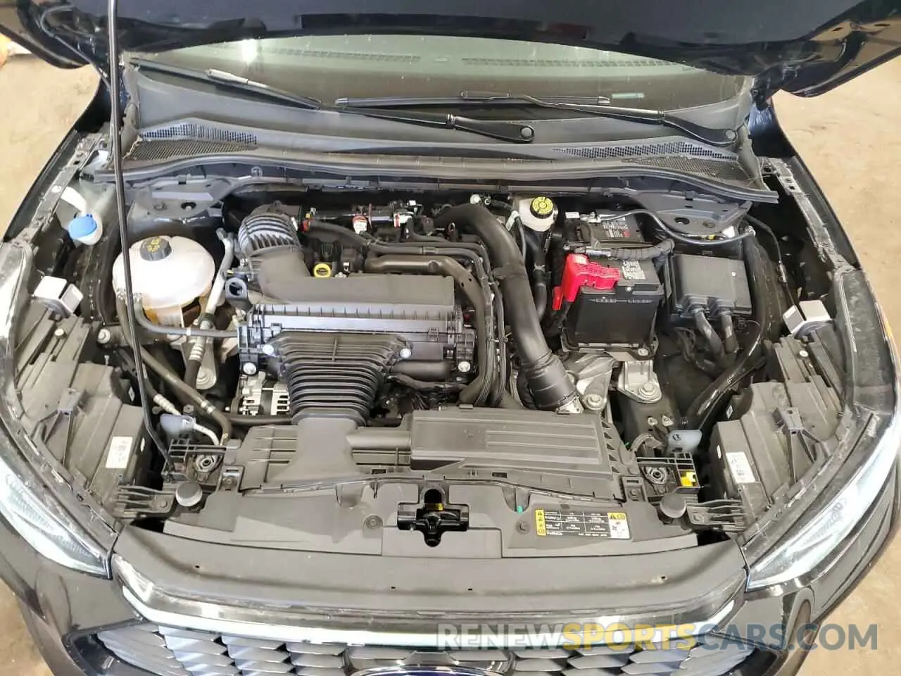 12 fotografías del automóvil dañado 1FMCU9JA6RUA69547 FORD ESCAPE PLA 2024
