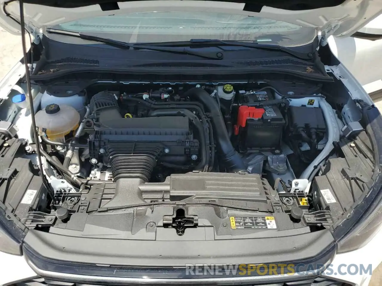 12 fotografías del automóvil dañado 1FMCU9JAXRUB30298 FORD ESCAPE PLA 2024