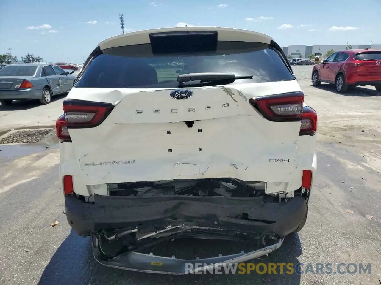 6 fotografías del automóvil dañado 1FMCU9JAXRUB30298 FORD ESCAPE PLA 2024