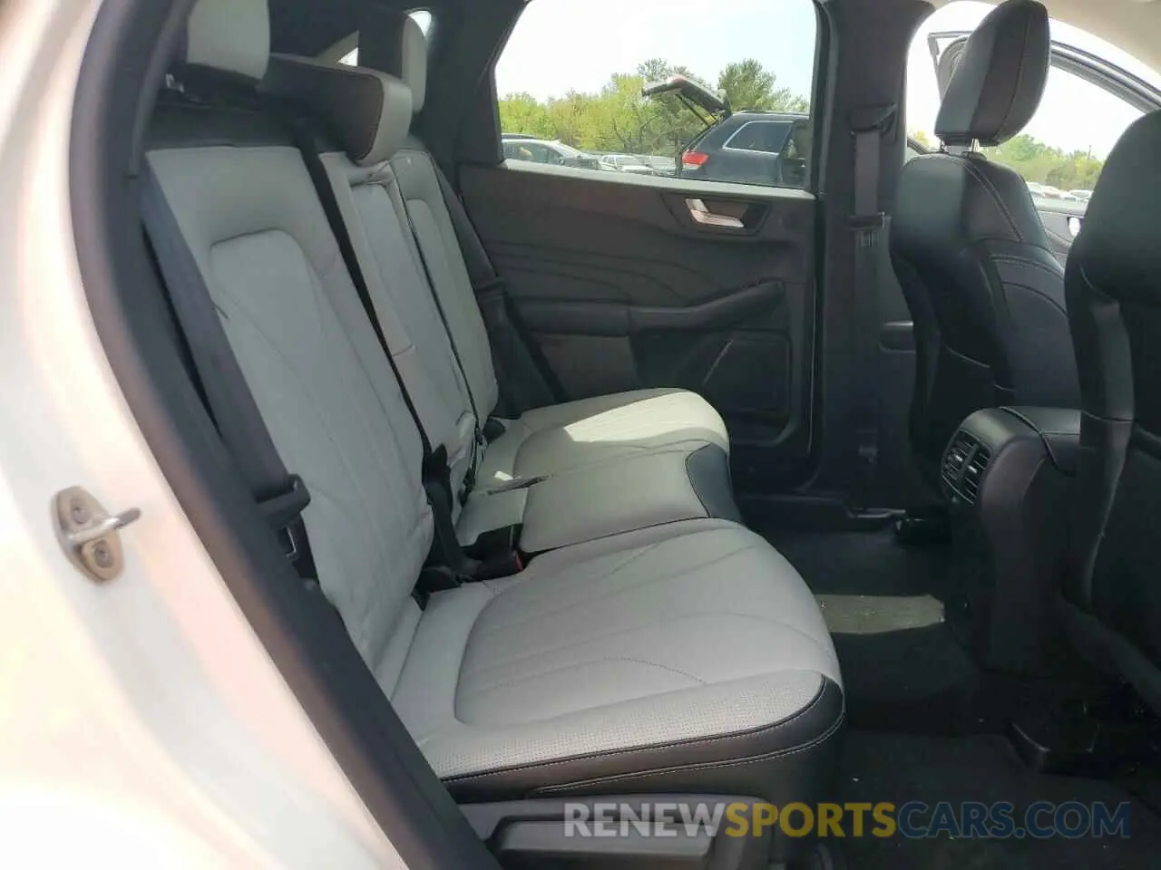 11 fotografías del automóvil dañado 1FMCU9JZ0SUA49161 FORD ESCAPE PLA 2025