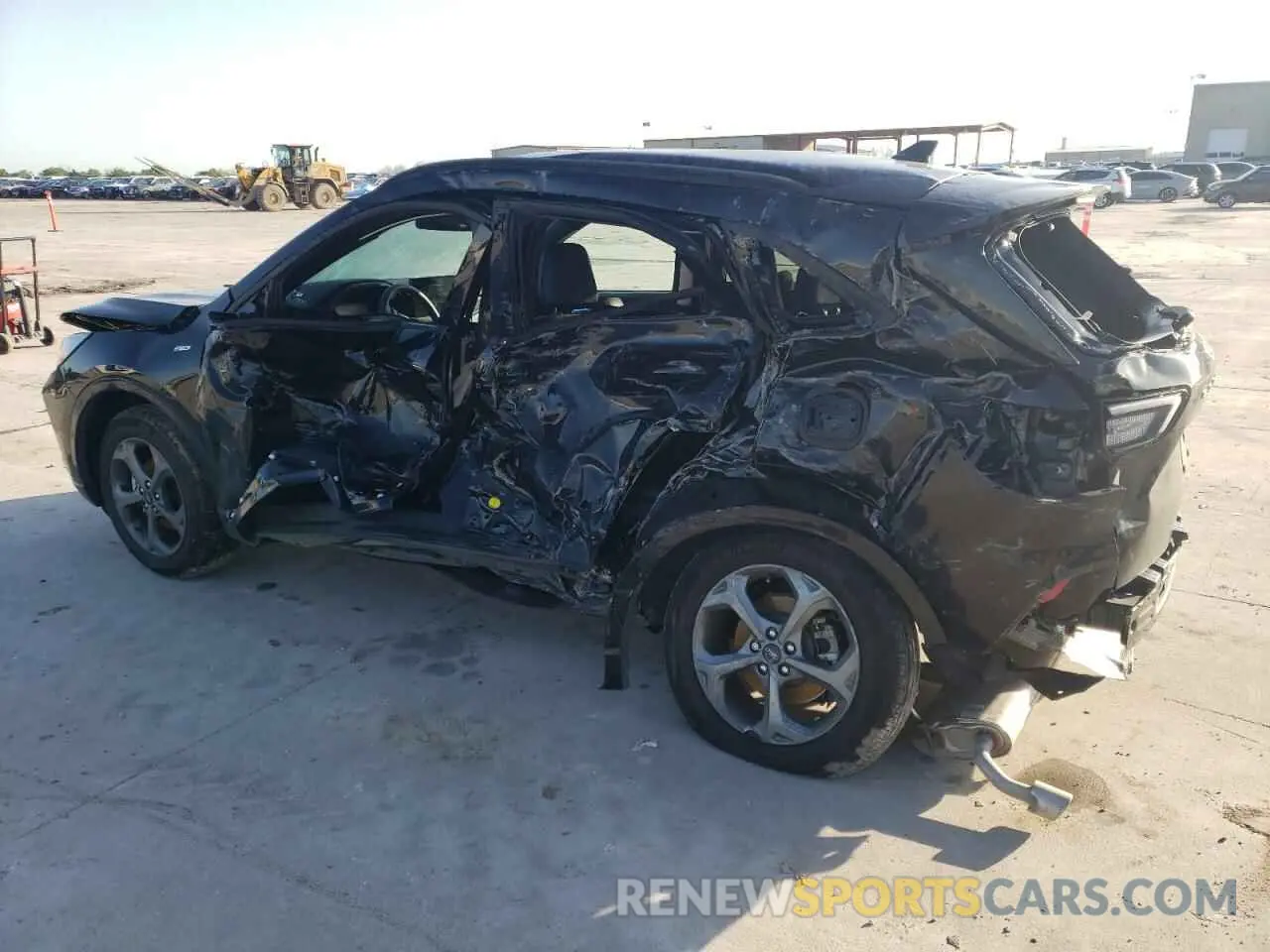 2 fotografías del automóvil dañado 1FMCU0MN1PUA87073 FORD ESCAPE ST 2023