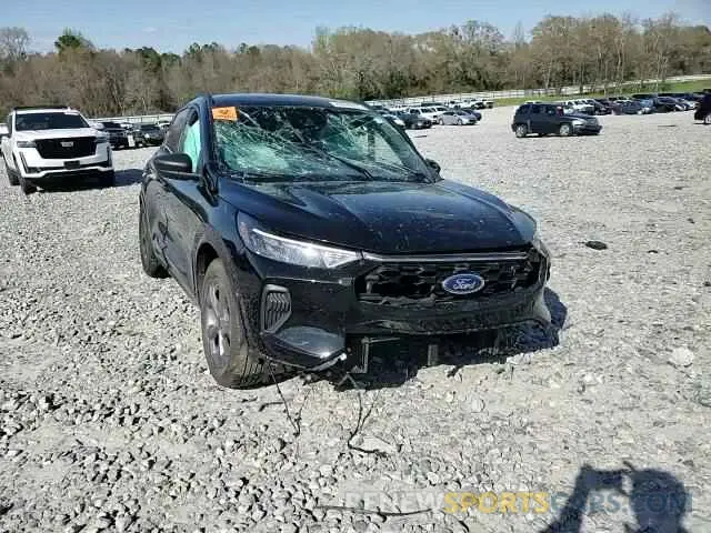 14 fotografías del automóvil dañado 1FMCU0MN2PUA10776 FORD ESCAPE ST 2023