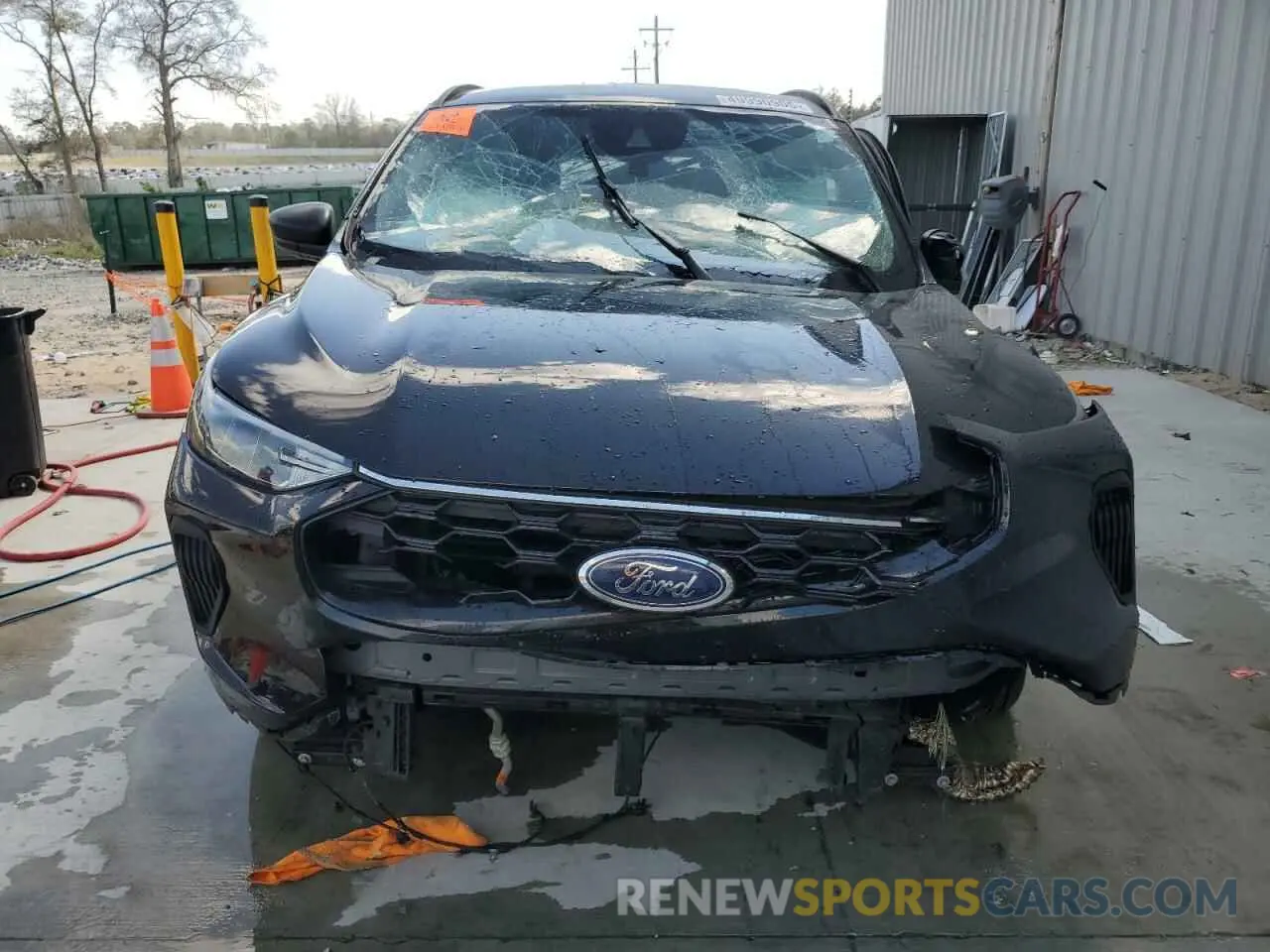 5 fotografías del automóvil dañado 1FMCU0MN2PUA10776 FORD ESCAPE ST 2023