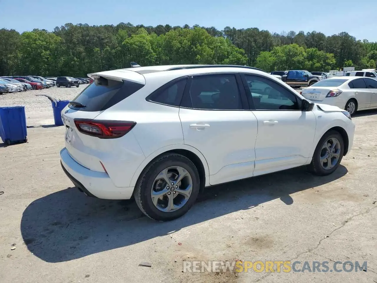 3 fotografías del automóvil dañado 1FMCU0MN2PUB44381 FORD ESCAPE ST 2023