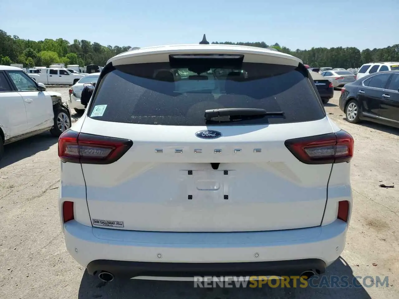 6 fotografías del automóvil dañado 1FMCU0MN2PUB44381 FORD ESCAPE ST 2023
