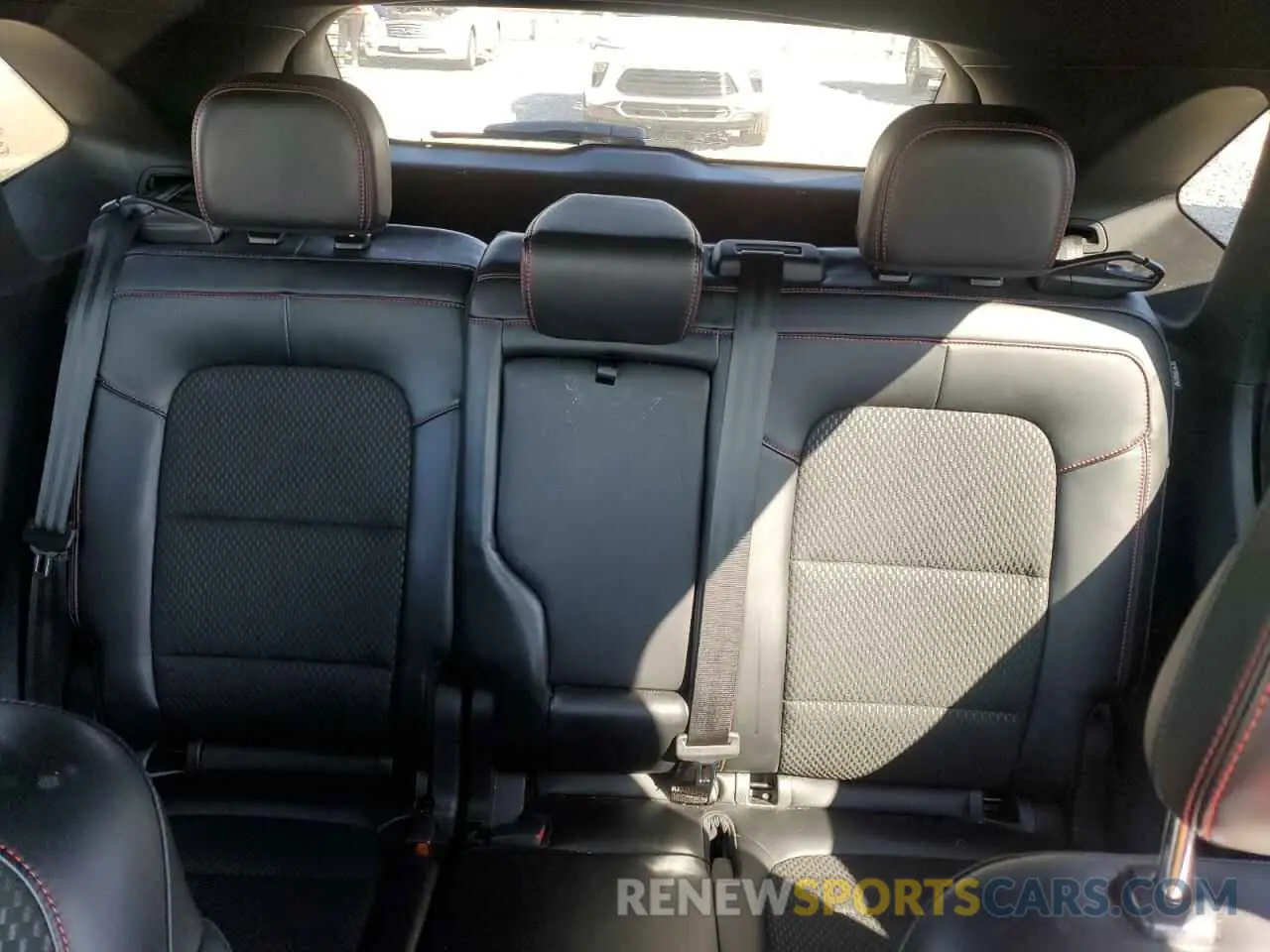 10 fotografías del automóvil dañado 1FMCU0MN4PUA77055 FORD ESCAPE ST 2023