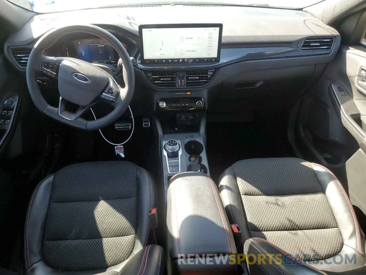 8 fotografías del automóvil dañado 1FMCU0MN4PUA77055 FORD ESCAPE ST 2023