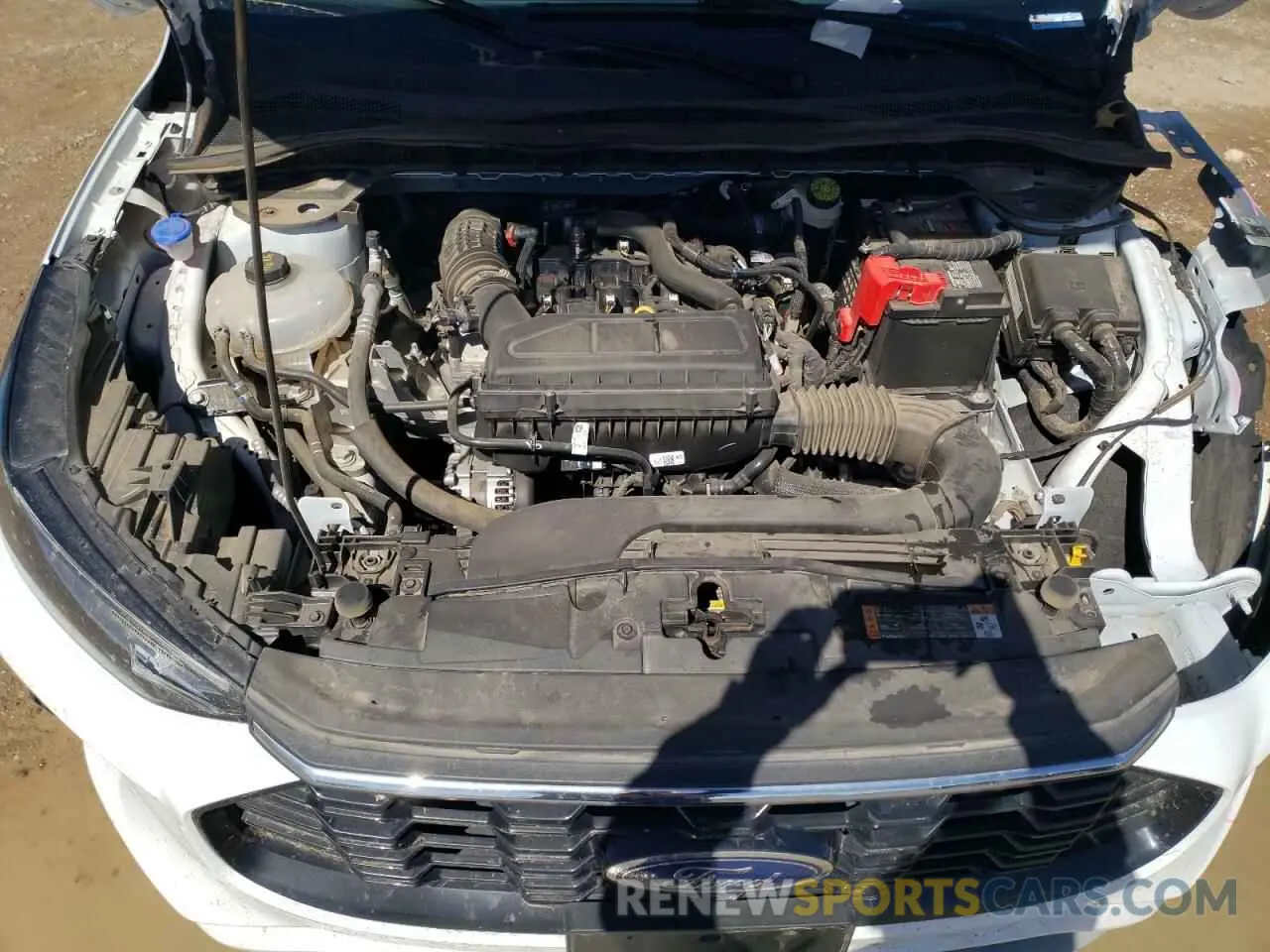 12 fotografías del automóvil dañado 1FMCU0MN5PUA33985 FORD ESCAPE ST 2023