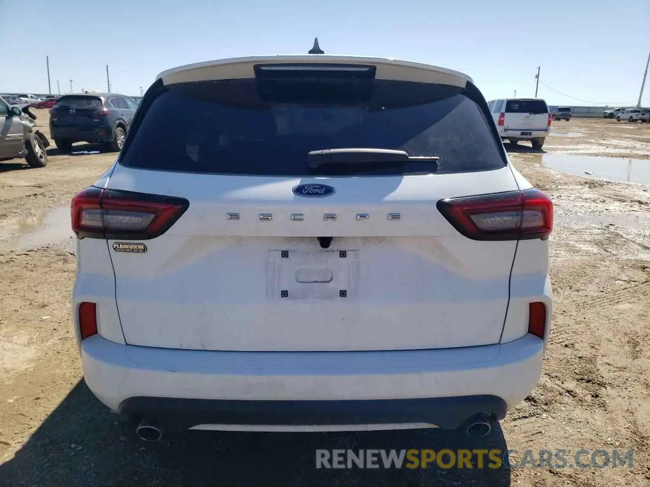 6 fotografías del automóvil dañado 1FMCU0MN5PUA33985 FORD ESCAPE ST 2023