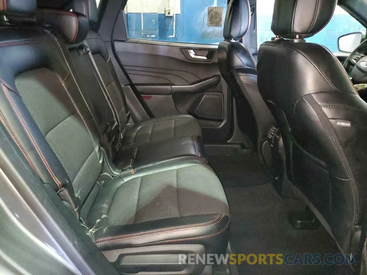 11 fotografías del automóvil dañado 1FMCU0MN7PUA05864 FORD ESCAPE ST 2023