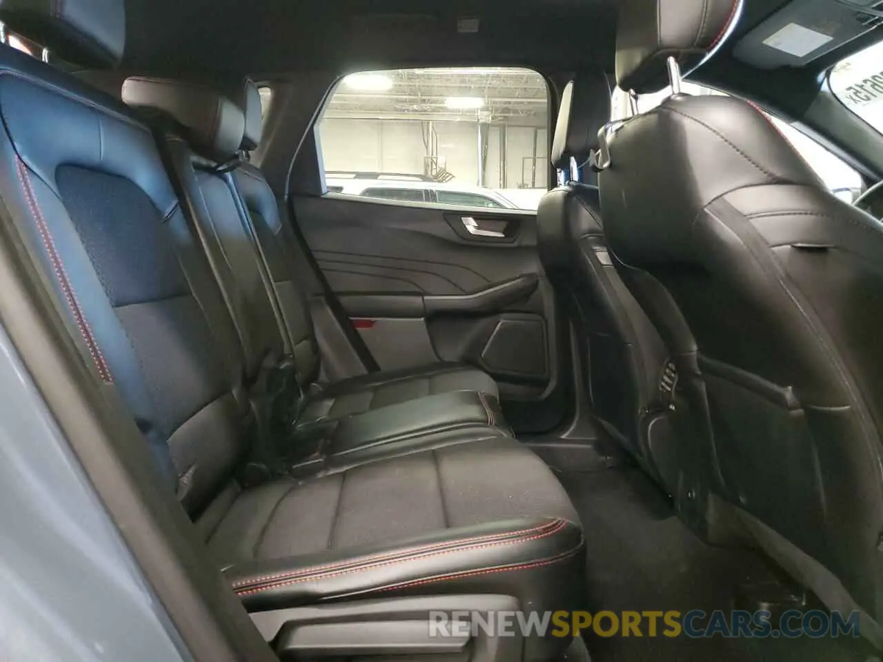 11 fotografías del automóvil dañado 1FMCU0MN8PUA99852 FORD ESCAPE ST 2023