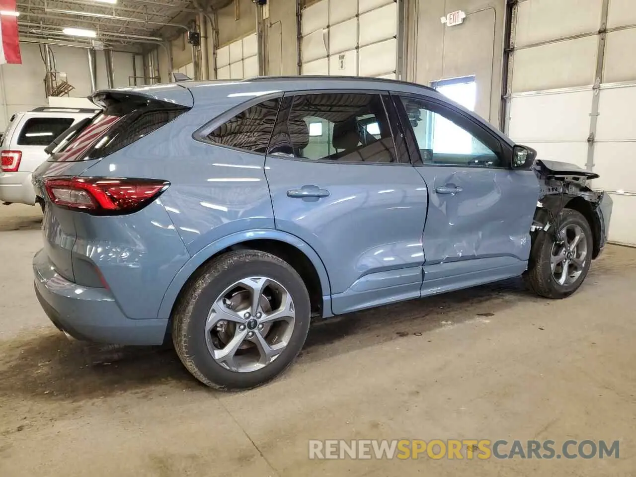 3 fotografías del automóvil dañado 1FMCU0MN8PUA99852 FORD ESCAPE ST 2023