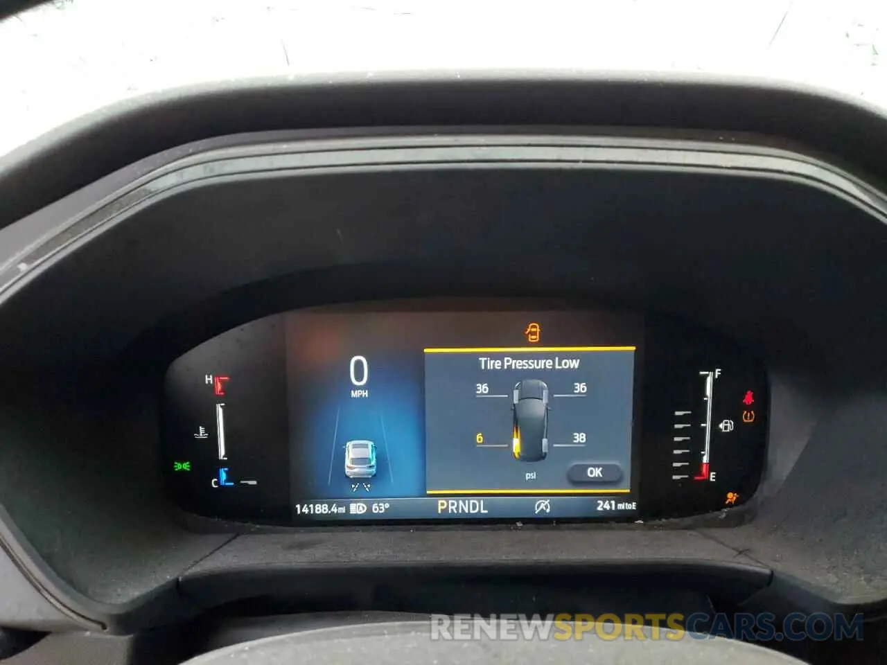9 fotografías del automóvil dañado 1FMCU0MNXPUB36030 FORD ESCAPE ST 2023