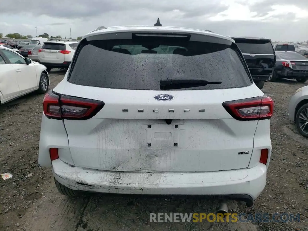 6 fotografías del automóvil dañado 1FMCU0MZ1PUA83320 FORD ESCAPE ST 2023