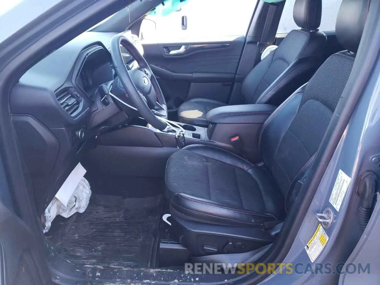 7 fotografías del automóvil dañado 1FMCU9MN0PUA46406 FORD ESCAPE ST 2023