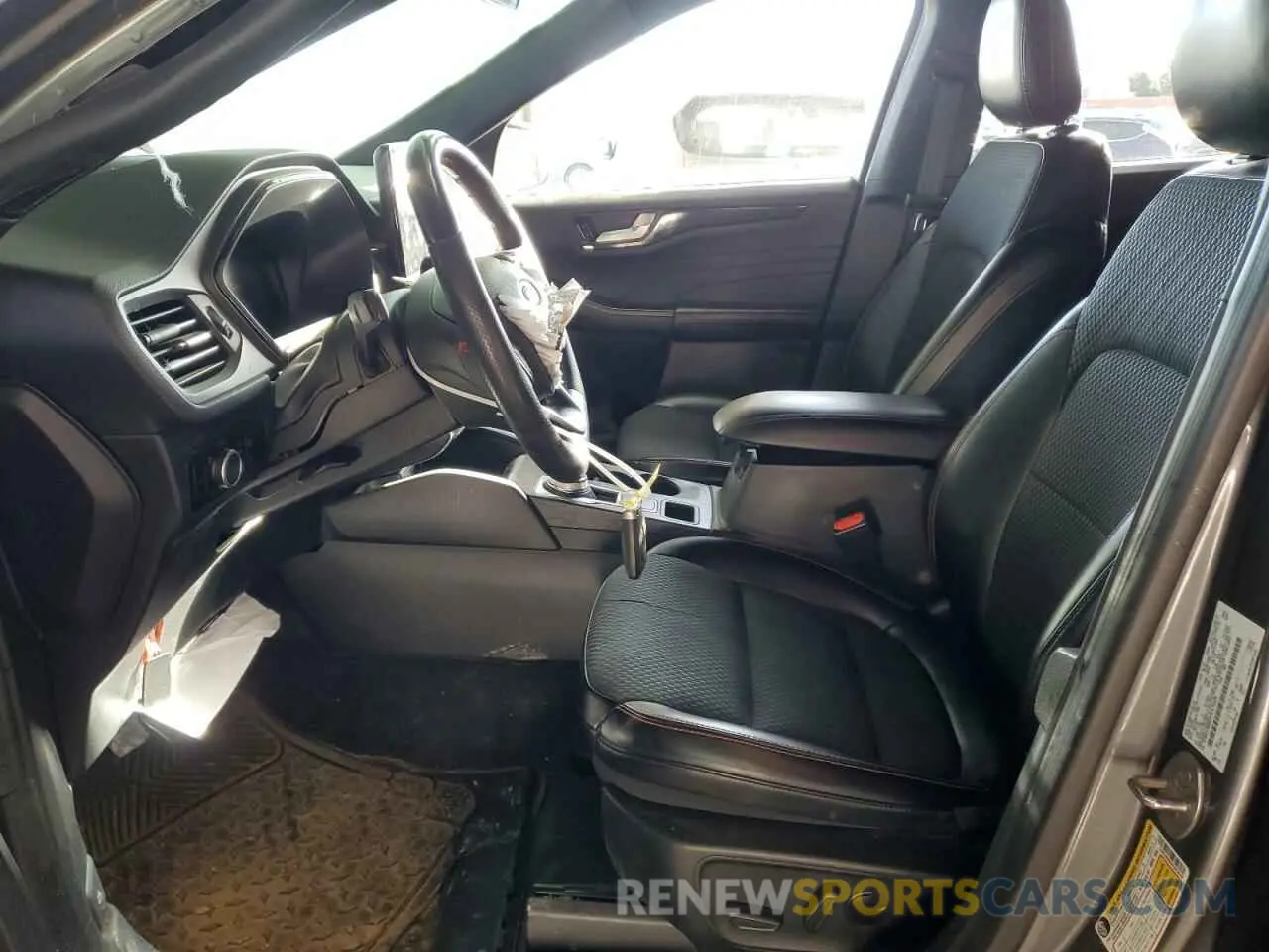 7 fotografías del automóvil dañado 1FMCU9MN4PUA70529 FORD ESCAPE ST 2023