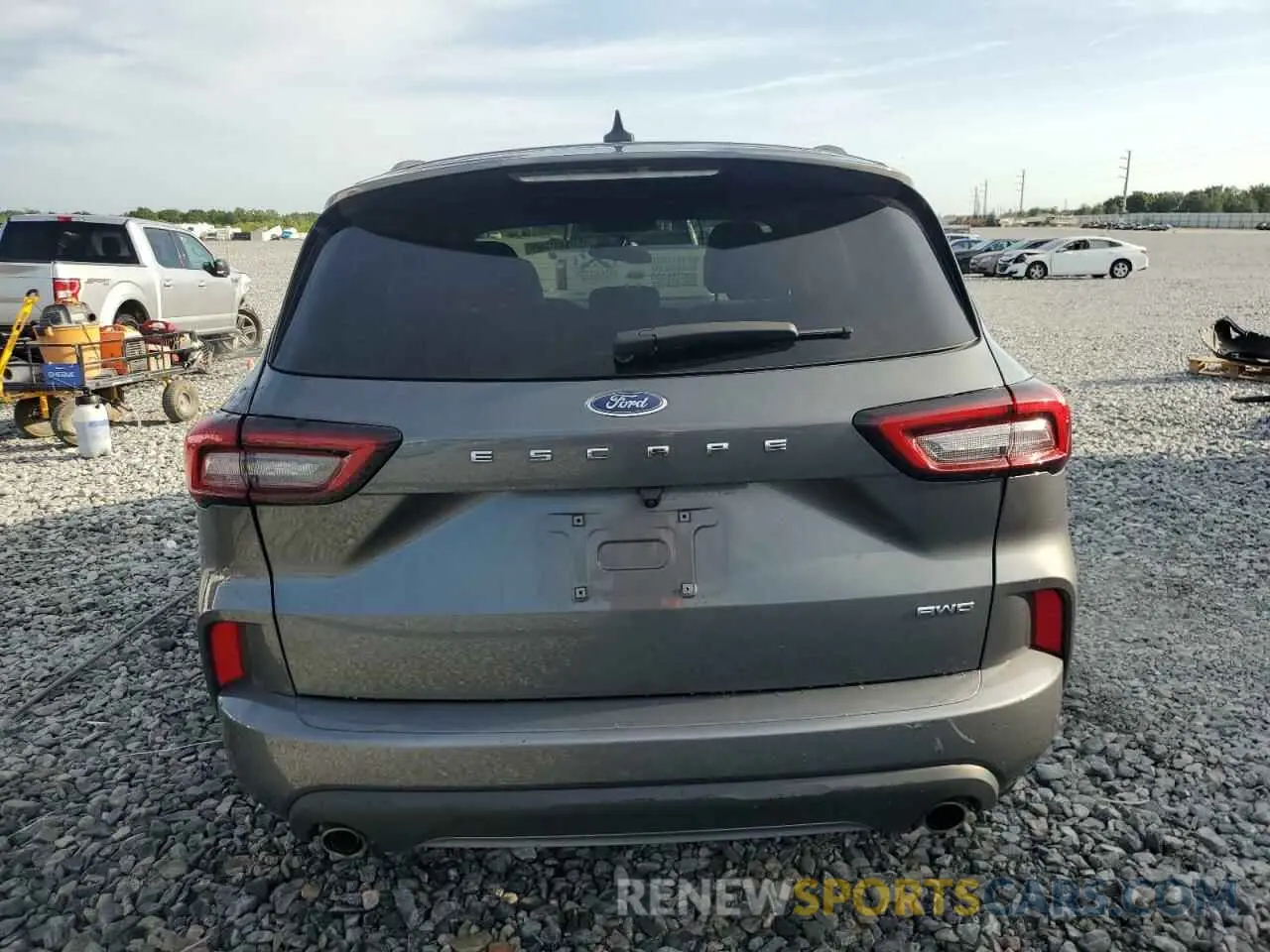 6 fotografías del automóvil dañado 1FMCU9MN6PUA17475 FORD ESCAPE ST 2023