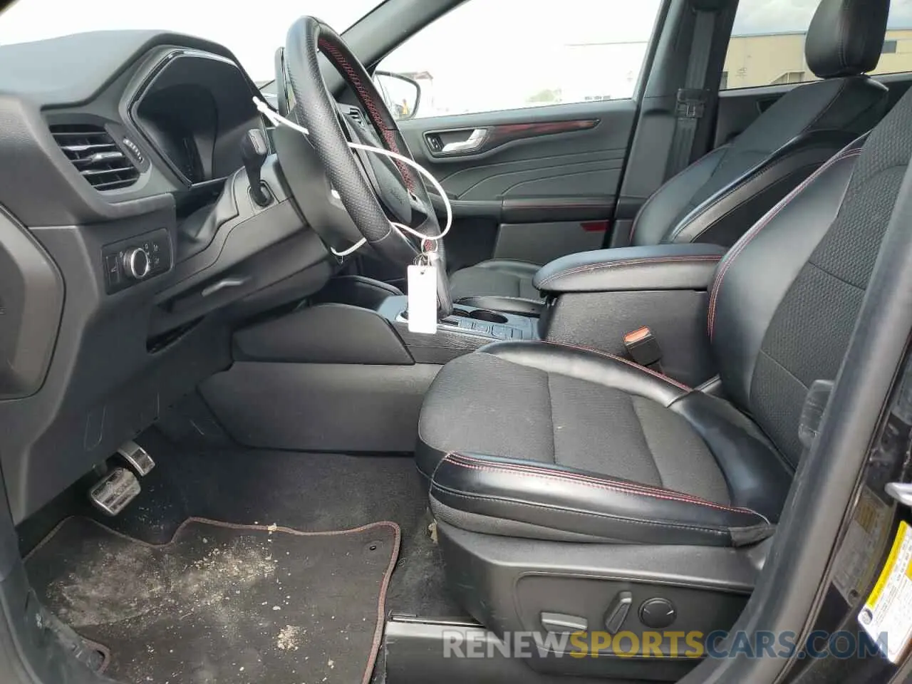 7 fotografías del automóvil dañado 1FMCU9MN6PUA33689 FORD ESCAPE ST 2023