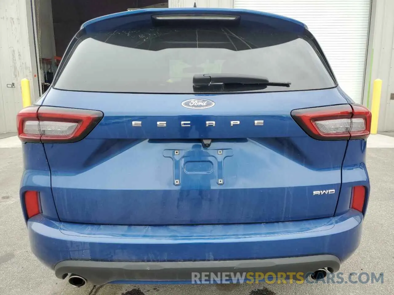 6 fotografías del automóvil dañado 1FMCU9MN7PUA58410 FORD ESCAPE ST 2023