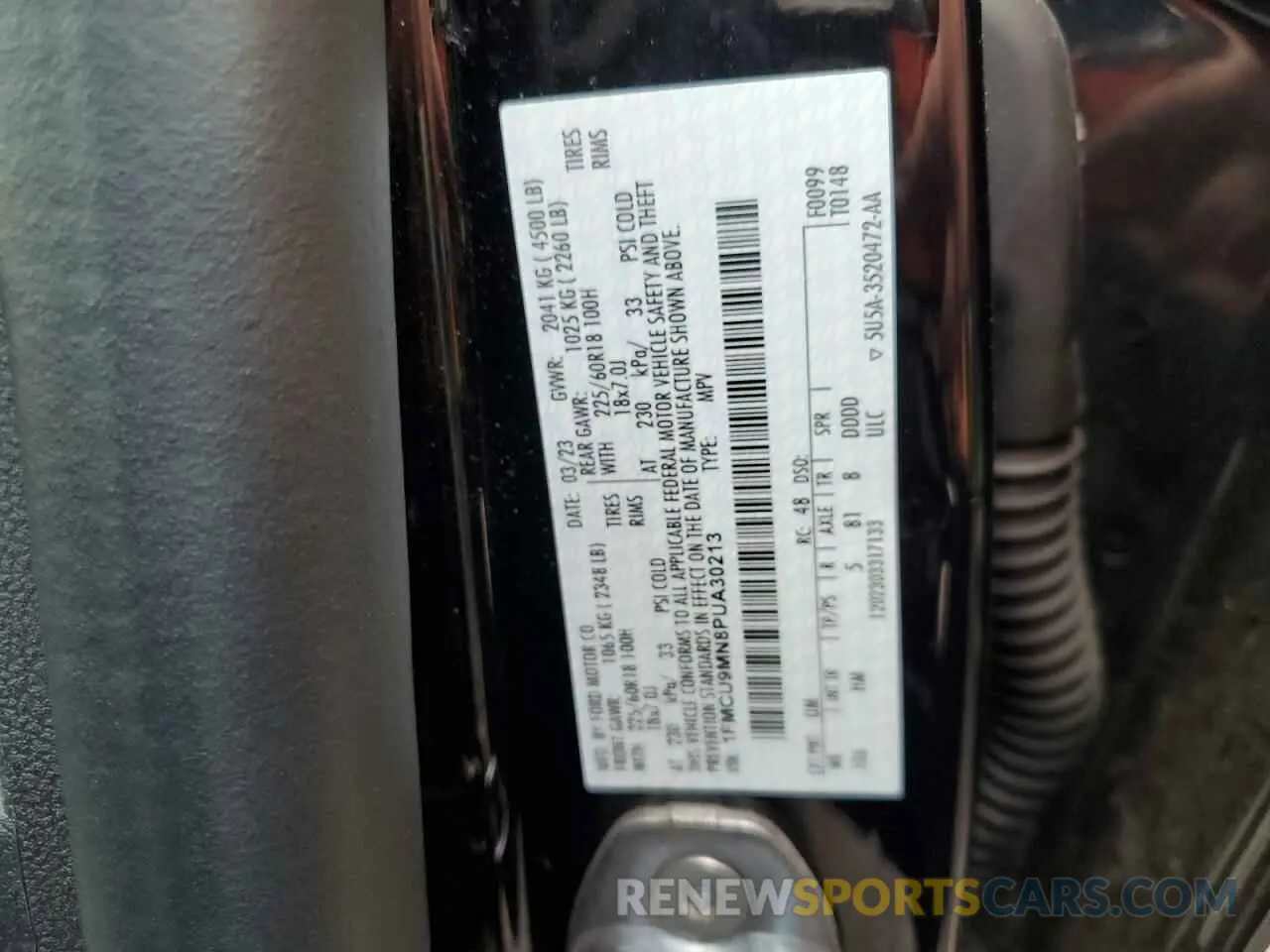 13 fotografías del automóvil dañado 1FMCU9MN8PUA30213 FORD ESCAPE ST 2023