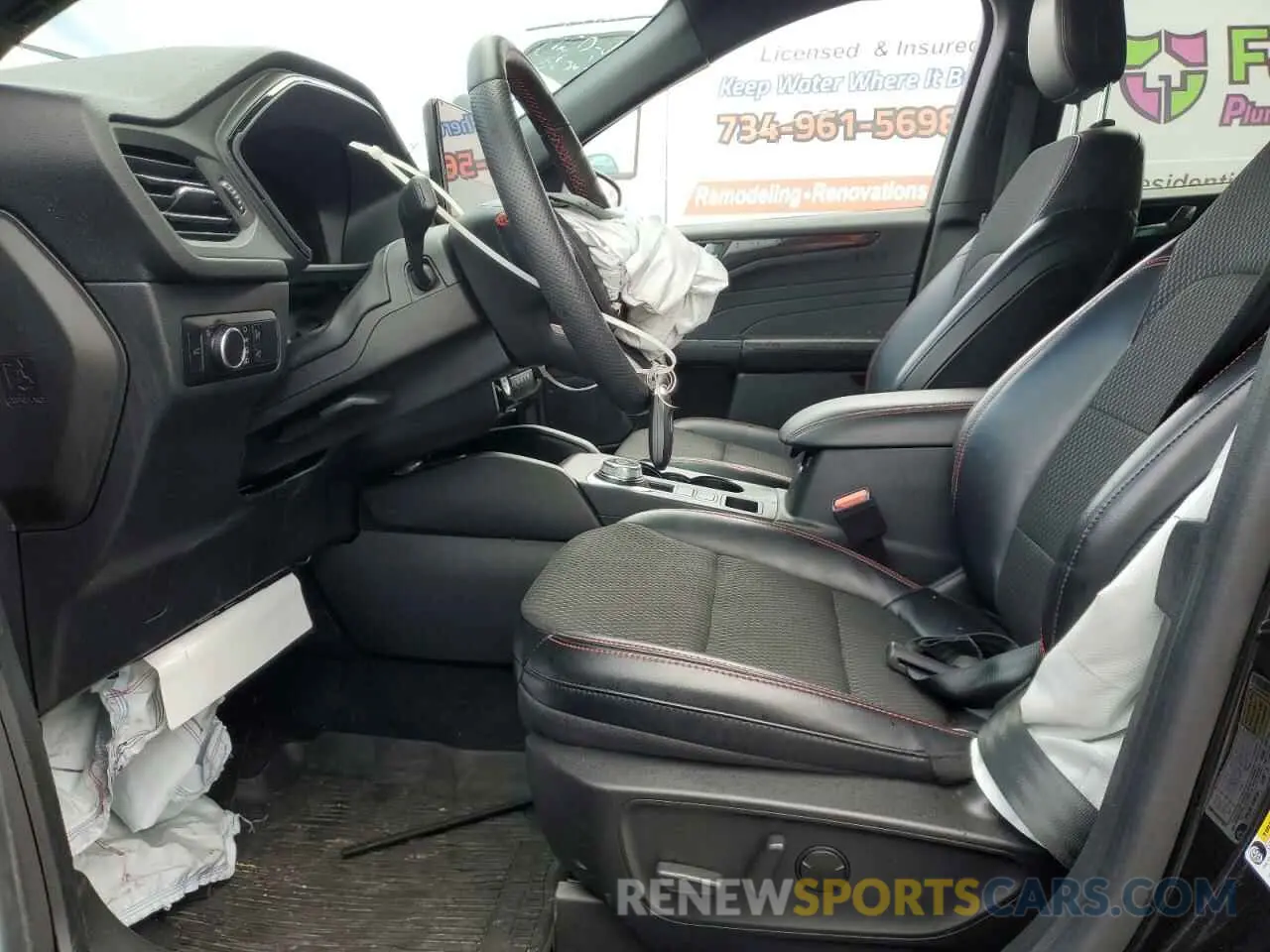 7 fotografías del automóvil dañado 1FMCU9MN8PUA30213 FORD ESCAPE ST 2023