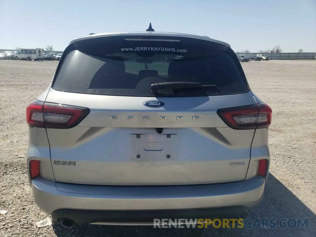 6 fotografías del automóvil dañado 1FMCU9MN9PUA00962 FORD ESCAPE ST 2023