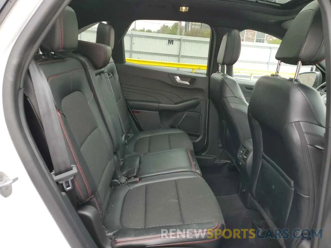 11 fotografías del automóvil dañado 1FMCU9MNXPUA72107 FORD ESCAPE ST 2023
