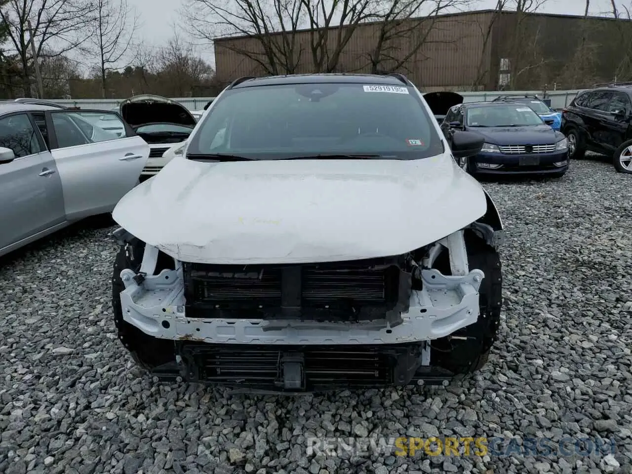 5 fotografías del automóvil dañado 1FMCU9MNXPUA72107 FORD ESCAPE ST 2023