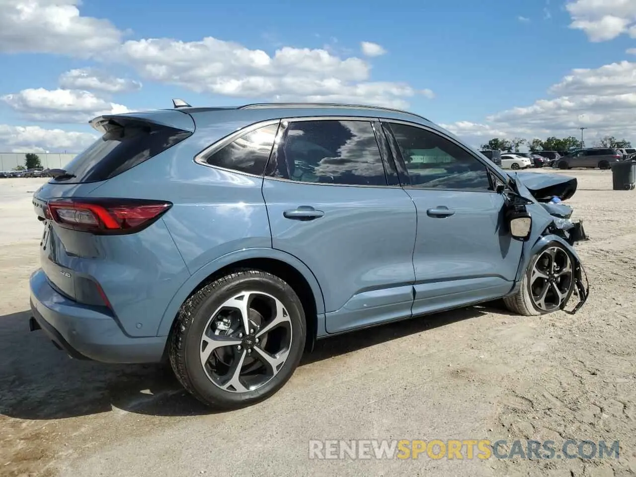 3 fotografías del automóvil dañado 1FMCU9PA3PUA77643 FORD ESCAPE ST 2023