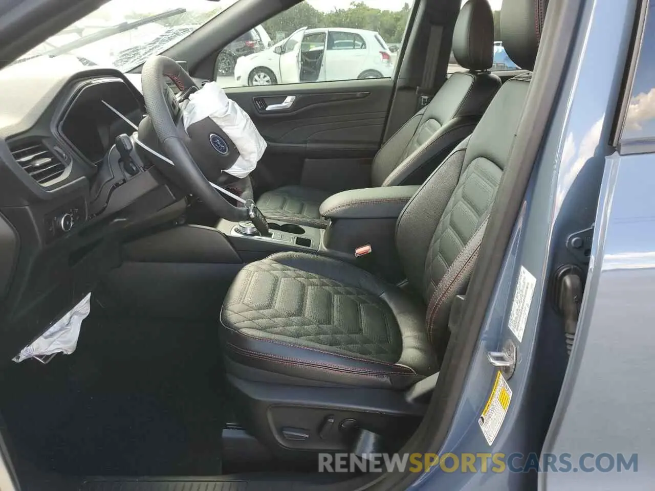 7 fotografías del automóvil dañado 1FMCU9PA3PUA77643 FORD ESCAPE ST 2023