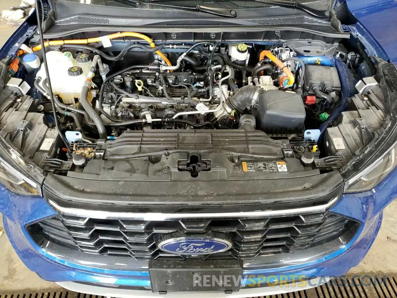 12 fotografías del automóvil dañado 1FMCU9PZ8PUB34344 FORD ESCAPE ST 2023