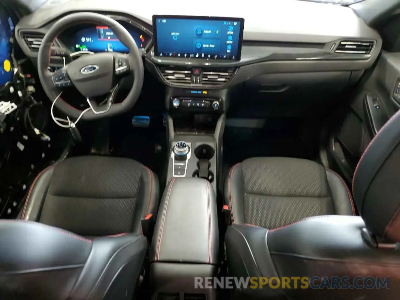 8 fotografías del automóvil dañado 1FMCU9PZ8PUB34344 FORD ESCAPE ST 2023