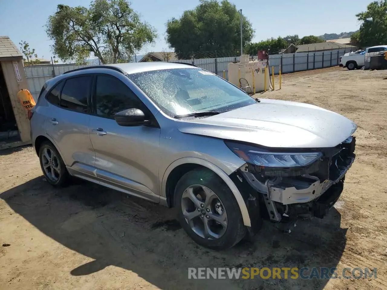 4 fotografías del automóvil dañado 1FMCU0MN2RUA25149 FORD ESCAPE ST 2024