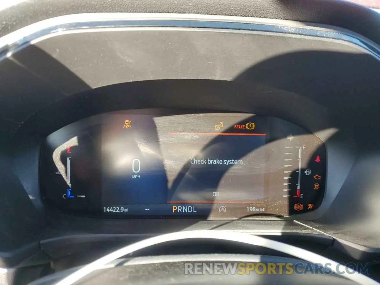 9 fotografías del automóvil dañado 1FMCU0MN3RUA28349 FORD ESCAPE ST 2024