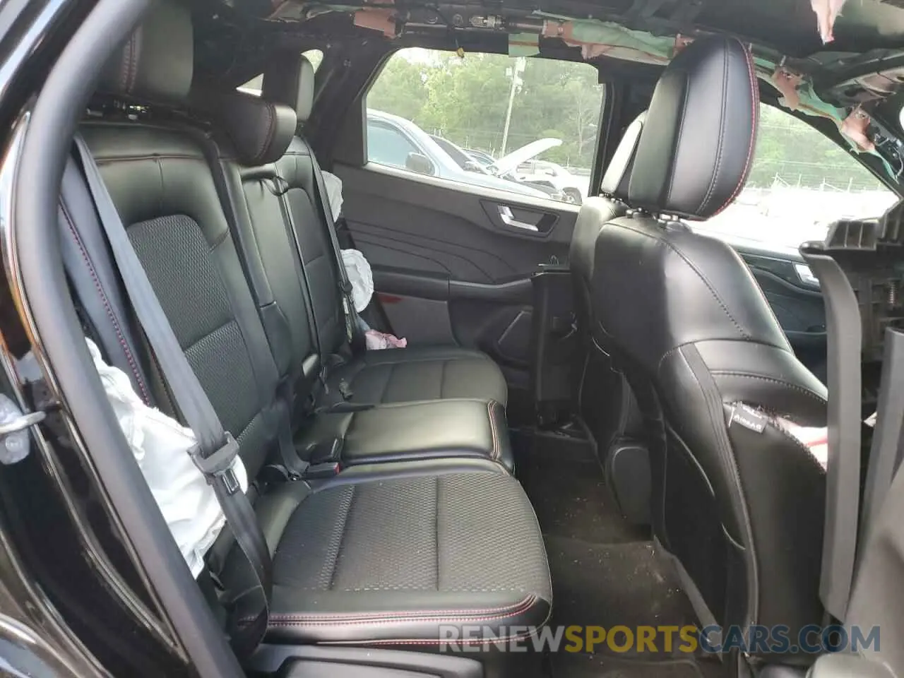 11 fotografías del automóvil dañado 1FMCU0MN5RUA47999 FORD ESCAPE ST 2024